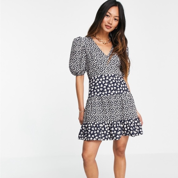 French Connection Aura Ditsy floral print puff sleeve mini dress size 6 - Picture 1 of 10